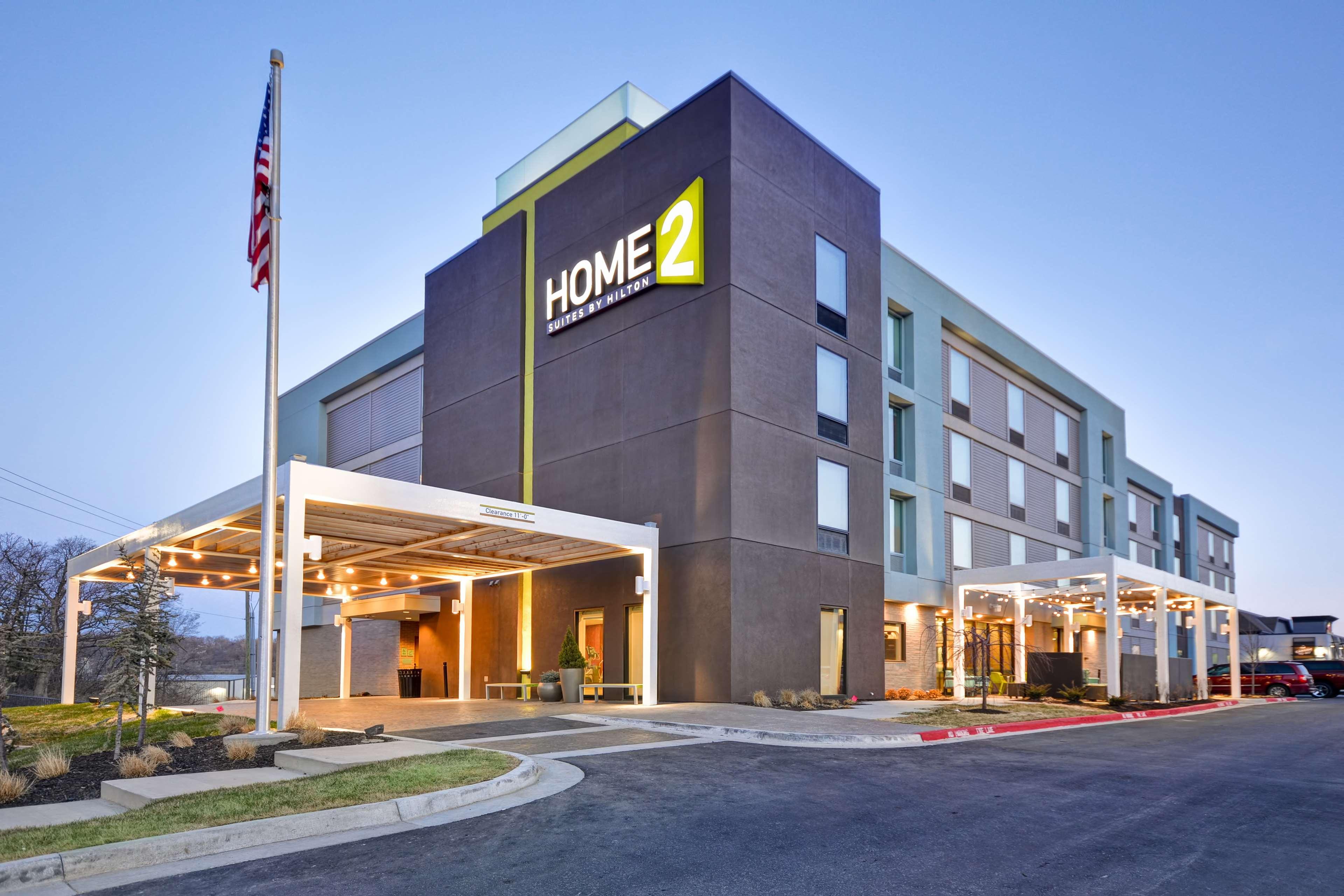 Home2 Suites By Hilton Kansas City Ku Medical Center Exteriör bild